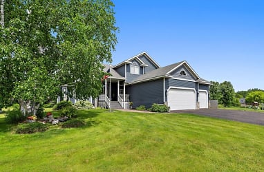 5614 407th Ct - North Branch, MN