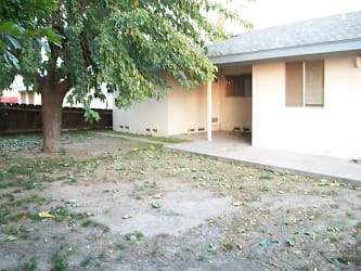 1445 High St - Atwater, CA