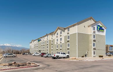 Furnished Studio - Colorado Springs - Airport Apartments - Colorado Springs, CO