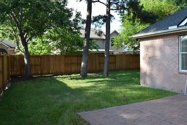 20310 Water Point Trail - Humble, TX