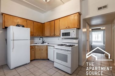 3422 N Sheffield Ave - Chicago, IL