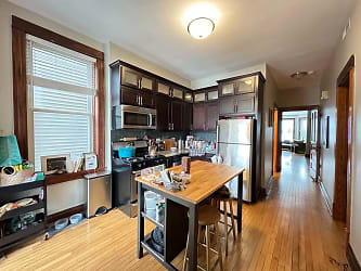 444 W Wrightwood Ave unit 3 - Chicago, IL