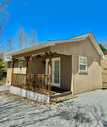 37 Coyote Rd - Marion, NC