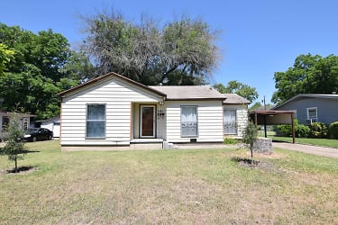 1418 S 45th St - Temple, TX
