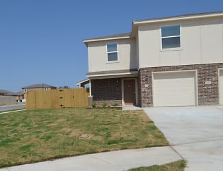 1709 Montell St - Copperas Cove, TX