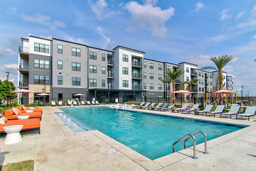 Bend On Bluebonnet Apartments - Baton Rouge, LA