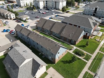 BearTown Townhomes2 Apartments - undefined, undefined