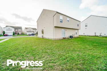 969 Meadow Downs Trl - Galloway, OH