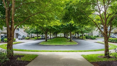 Village At Main Street Apartments - Wilsonville, OR