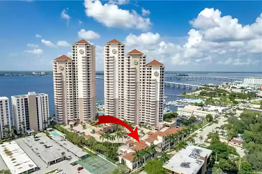 2110 W First St unit 301 - Fort Myers, FL