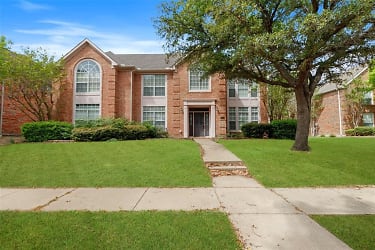 7913 Kettlewood Ct - Plano, TX