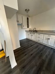 6329 10th Ave unit 19 - Los Angeles, CA