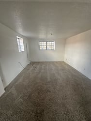 126 Reed St unit 2Downstairs - Toledo, OH
