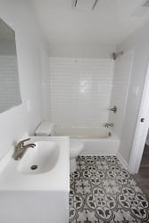 1324 Hillcrest Ave unit 5 - undefined, undefined