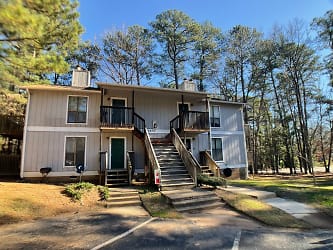 5804 Pointer Dr - Raleigh, NC