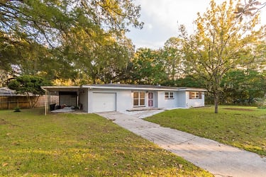641 NW 34th Terrace - Gainesville, FL