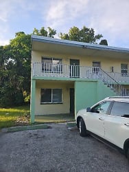 1761 Fowler St, #7 - Fort Myers, FL