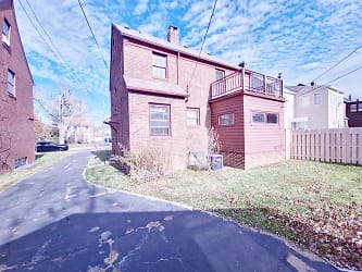 3640 Berkeley Rd - Cleveland Heights, OH