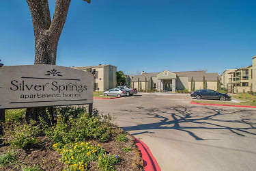 Silver Springs Apartments - Houston, TX