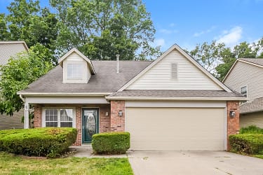 11186 Harrington Ln - Fishers, IN