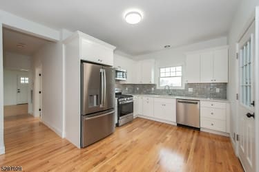 17 N Weiss St #1 - undefined, undefined
