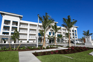 Cape West 91 Villa Apartments - Cape Coral, FL