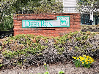 175 Deer Ct Dr - Middletown, NY