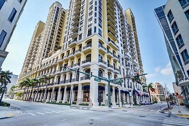 701 S Olive Ave #213 - West Palm Beach, FL