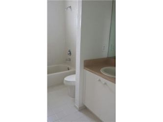 8318 Santa Monica Ave - Tamarac, FL