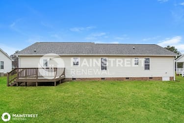 128 Clearwater Dr - Smithfield, NC