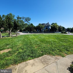 10 Stanley Dr #6 - Catonsville, MD