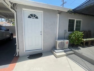 6702 Tampa Ave - Los Angeles, CA