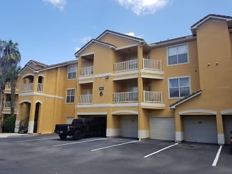 8842 Villa View Cir #202 - Orlando, FL