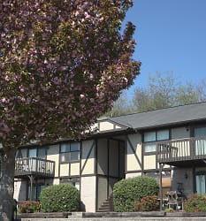 Carriage Trace Apartments - Clinton, TN