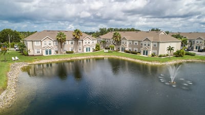 Meadow Lakes Apartments - Naples, FL