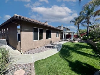 35186 Orchid Dr - Winchester, CA