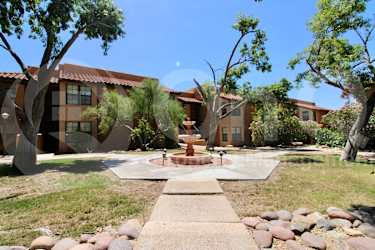 6651 North Campbell Avenue Unit 113 - Tucson, AZ