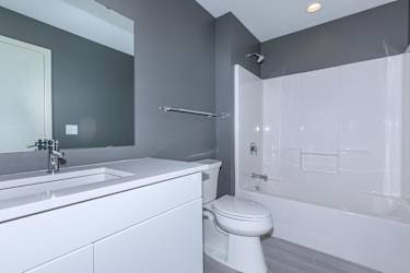 The Luxe At Pepper Pike Apartments - Pepper Pike, OH