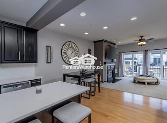 15522 Eagle Shore D - undefined, undefined