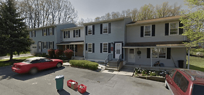 311 Oakwood Ave - State College, PA