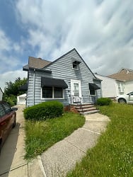 4658 E 86th St - Garfield Heights, OH