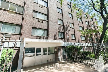 1040 W Hollywood Ave unit 303 - Chicago, IL