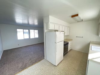 2143 Paso Robles St unit A-F - undefined, undefined