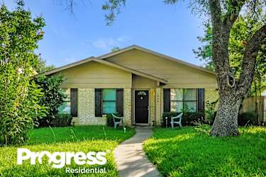 1929 Palo Duro Dr - Garland, TX