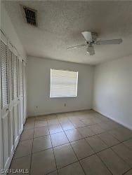 4427 Ruthann Ct - North Fort Myers, FL