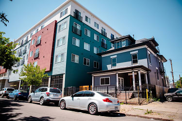 1537 N Pearl St Apartments - Denver, CO