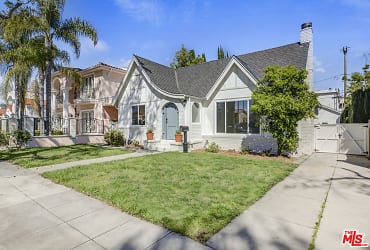 208 N Wetherly Dr - Beverly Hills, CA
