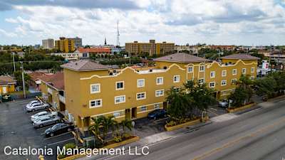 134 EAST 9TH STREET - HIALEAH, FL
