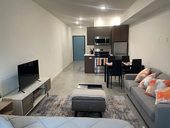 4MICA Apartments - Los Angeles, CA