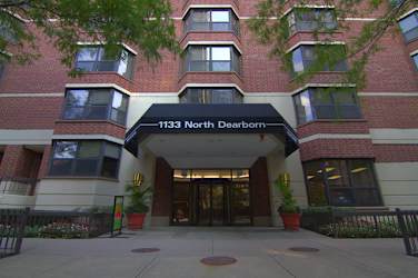 1133 N Dearborn St unit 2709 - Chicago, IL